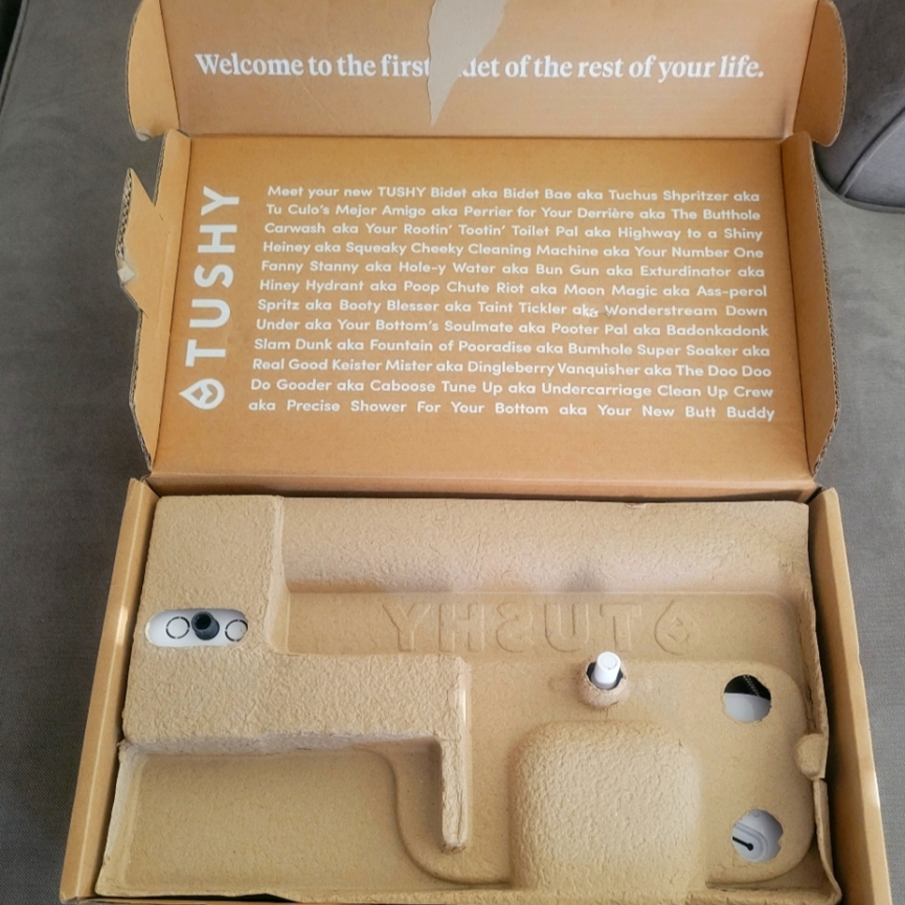 Tushy Classic 3.0 Bidet Toilet Seat Attachment Wood Knob